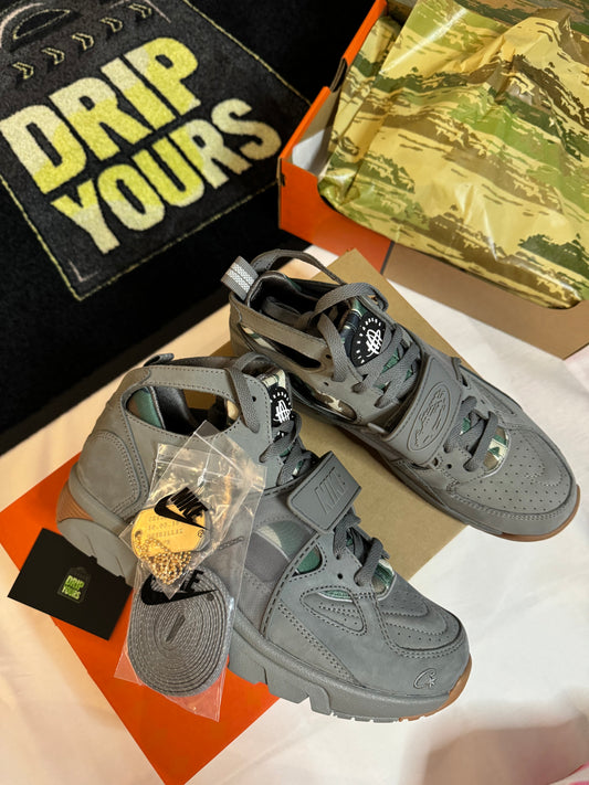Corteiz x Nike Air Trainer Huarache Gully Grey
