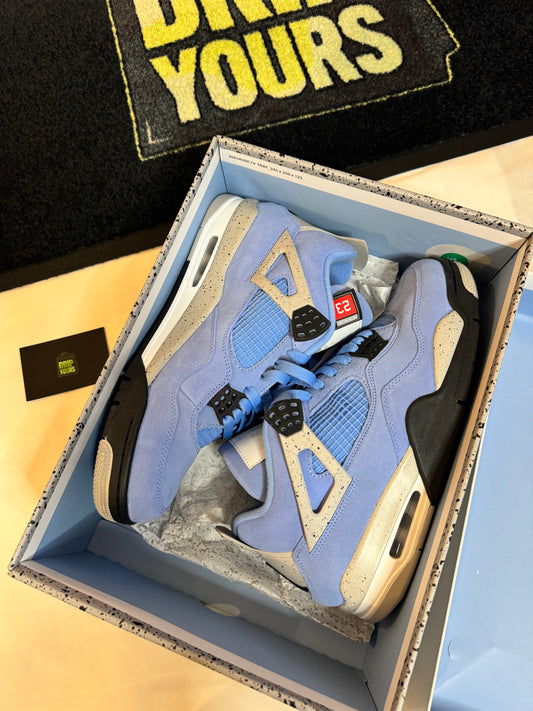 Air Jordan 4 Retro ‘University Blue’