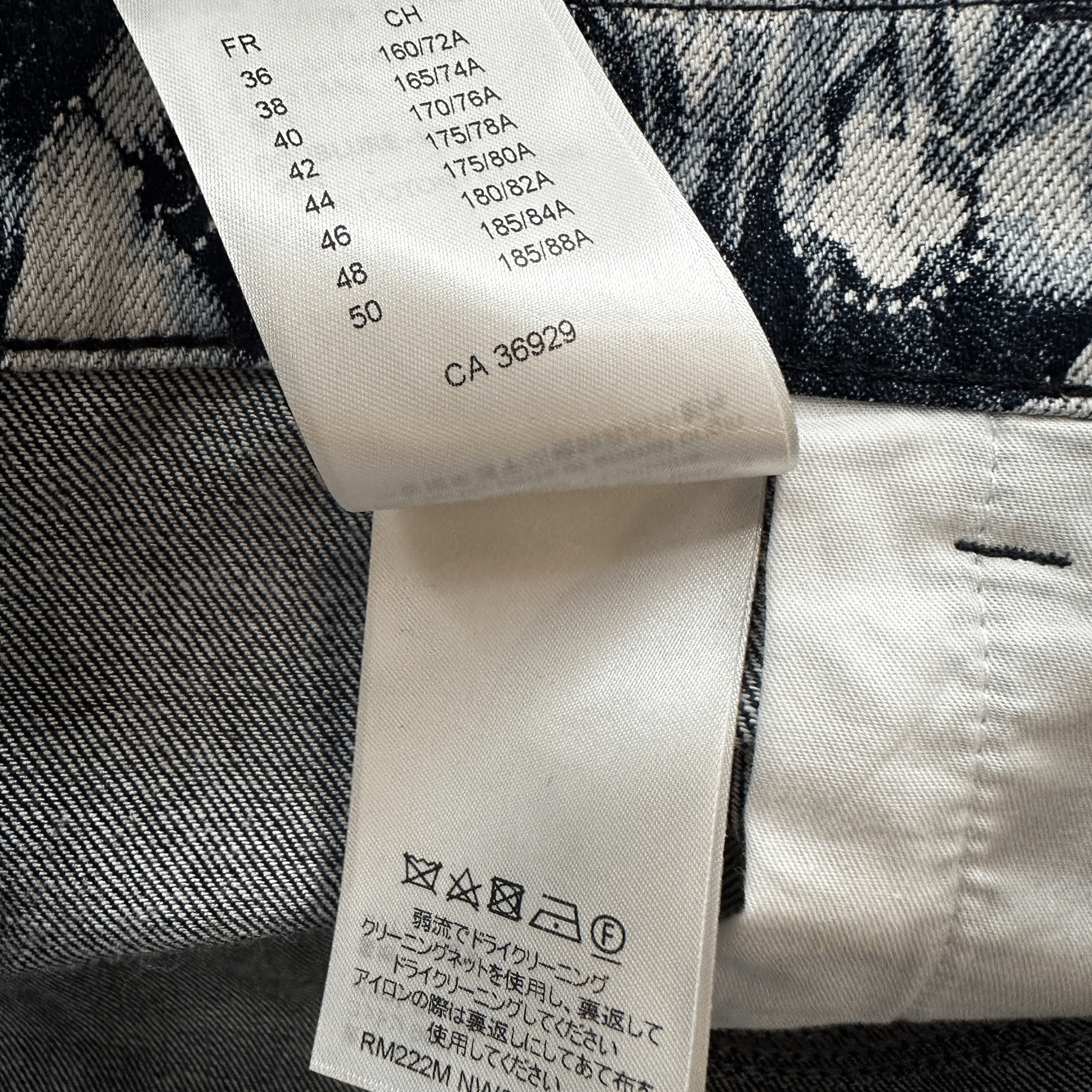 Louis Vuitton Blue Bleached Bandana Monogram Denim Shorts - Morely TrendsLouis Vuitton Type here:)