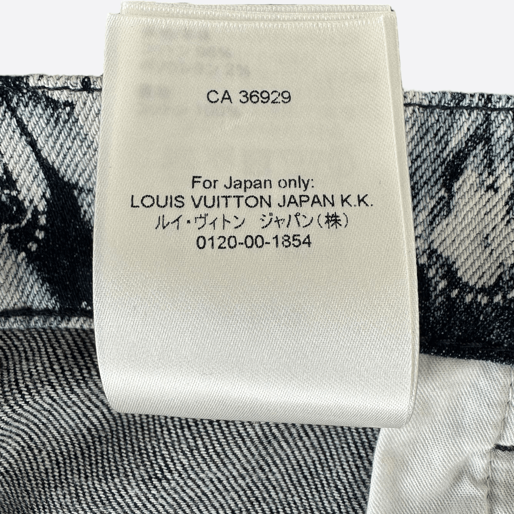 Louis Vuitton Blue Bleached Bandana Monogram Denim Shorts - Morely TrendsLouis Vuitton Type here:)
