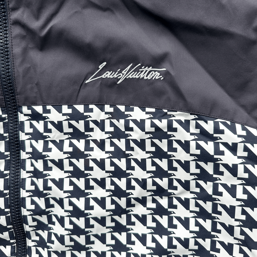 Louis Vuitton Bicolor Dove Houndstooth Padded jacket - Morely TrendsLouis Vuitton Type here:)