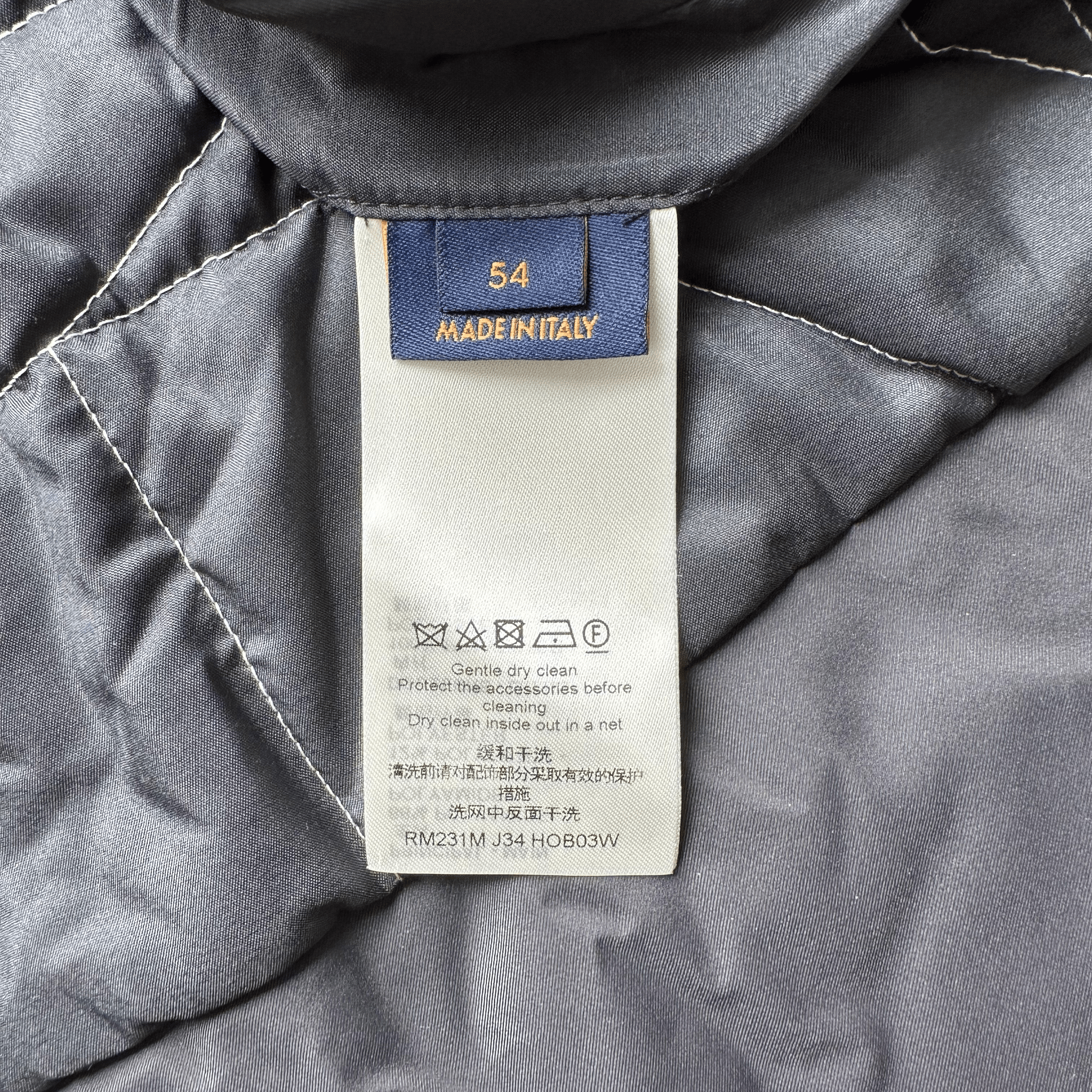 Louis Vuitton Bicolor Dove Houndstooth Padded jacket - Morely TrendsLouis Vuitton Type here:)