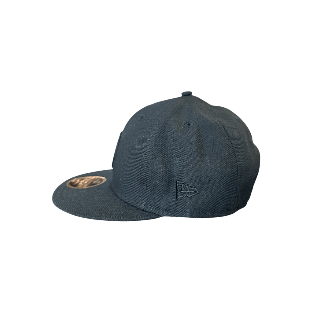 Canada Goose Black Arctic Disc Hat - Morely TrendsCanada Goose Type here:)