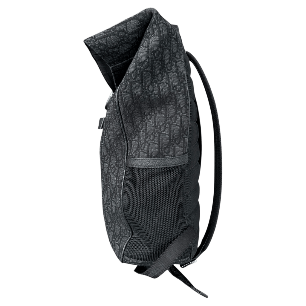 Dior Black Oblique 8 Roll Backpack - Morely TrendsDior Type here:)