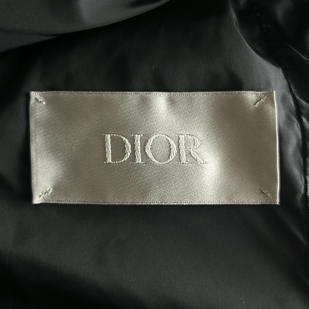 Dior Black Oblique Puffer Vest - Morely TrendsDior Type here:)