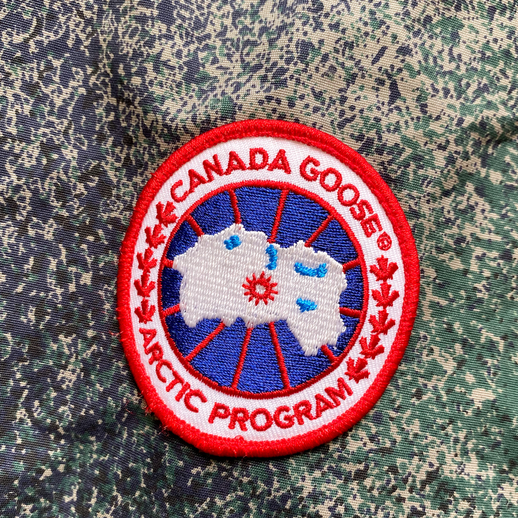 Canada Goose Navy Sandstorm Camo Voyager Men's Jacket